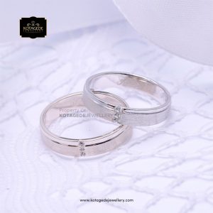 Cincin Kawin Tunangan Couple Platinum Emas Putih PT0149WG